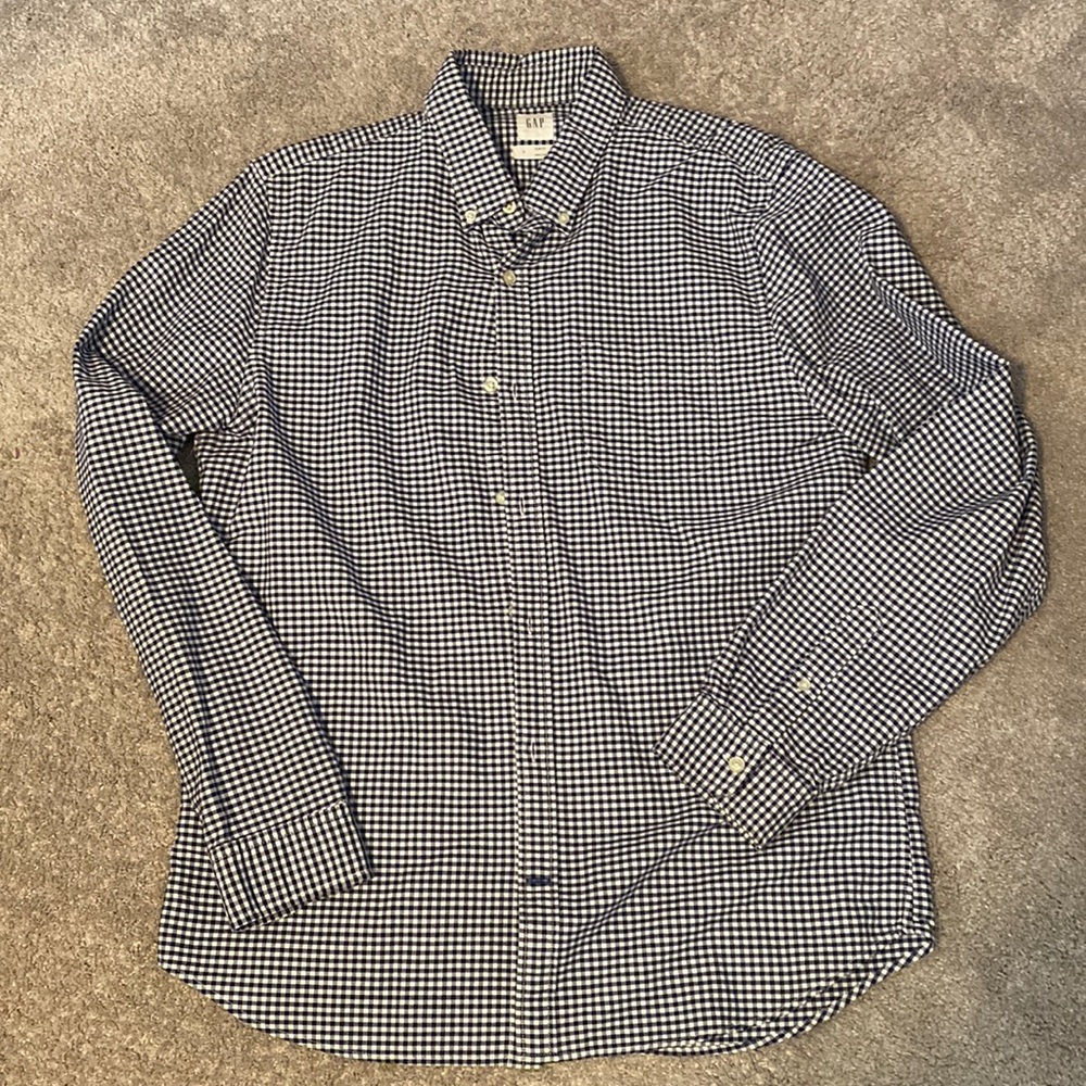 GAP, Slim fit, navy blue and white plaid button down shirt, size L